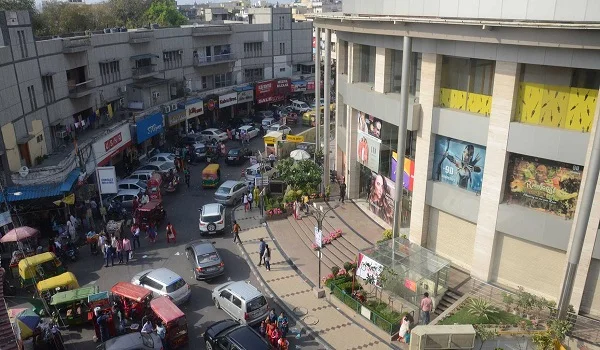 Featured Image of Birla Commercial Kamla Nagar New Delhi